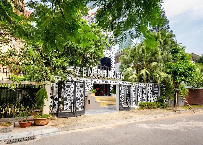 Zen Shunga Hotel